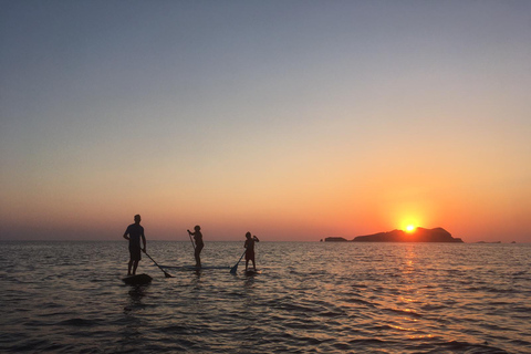 Paddle surf ao pôr do sol, cavernas, mergulho com snorkel e cava