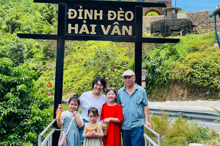 Hue: Privé auto naar Hoi An via Hai Van Pass, Gouden Brug