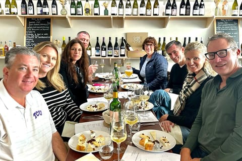 Paris: Wine Champagne&Cheese tasting with Michelin Sommelier