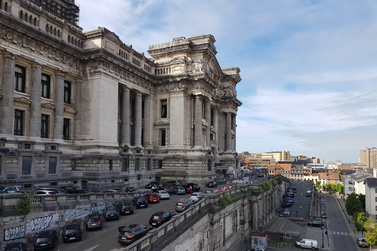 Brussels: Private Walking Tour with a Local Brussels: 2 Hour Private Walking Tour with a Local