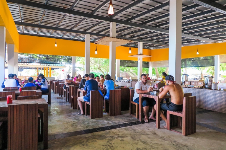 Phuket: Excursión de un día a las Islas del Coral y Racha en lancha rápida