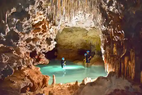 Riviera Maya: Exclusive Rio Secreto and Tulum Tour