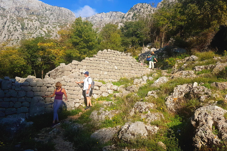 Hiking downhill Krstac to Kotor, visit San Giovanni fortress