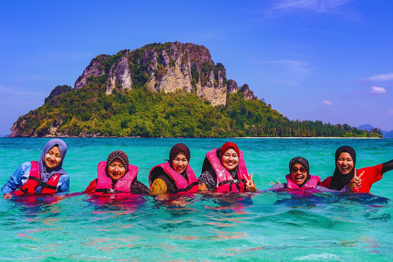 Ao Nang: Catamaran Cruise to Koh Hong & 4 Islands