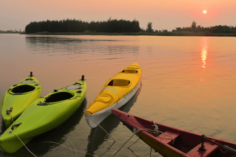 Hoi An : Excursion d'une journée à vélo et en kayakHoi An : Excursion à vélo et en kayak