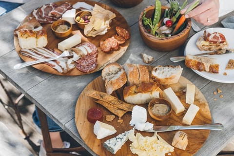 Private full-day Stellenbosch wine tour from Cape Town