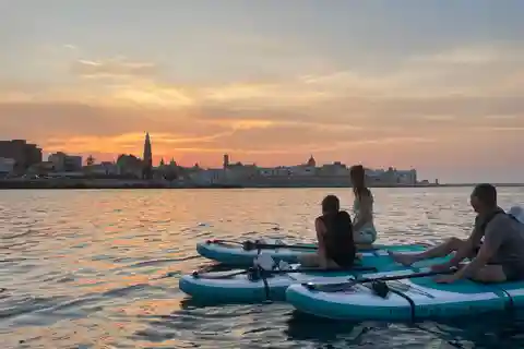 LUZ Sunset in SUP with Aperitif and light show