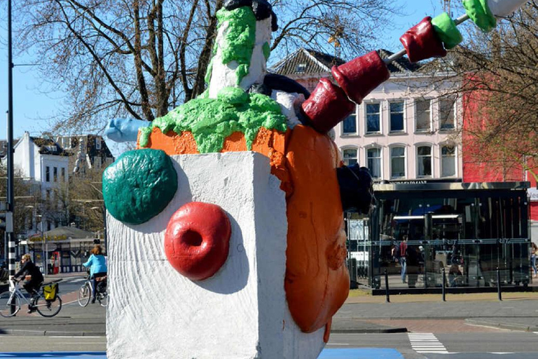 Rotterdam: Bizzare Architecture and Art Walking Tour