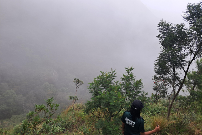 Belihuloya: 3-Night Hiking Tour with Kayaking & Transfers