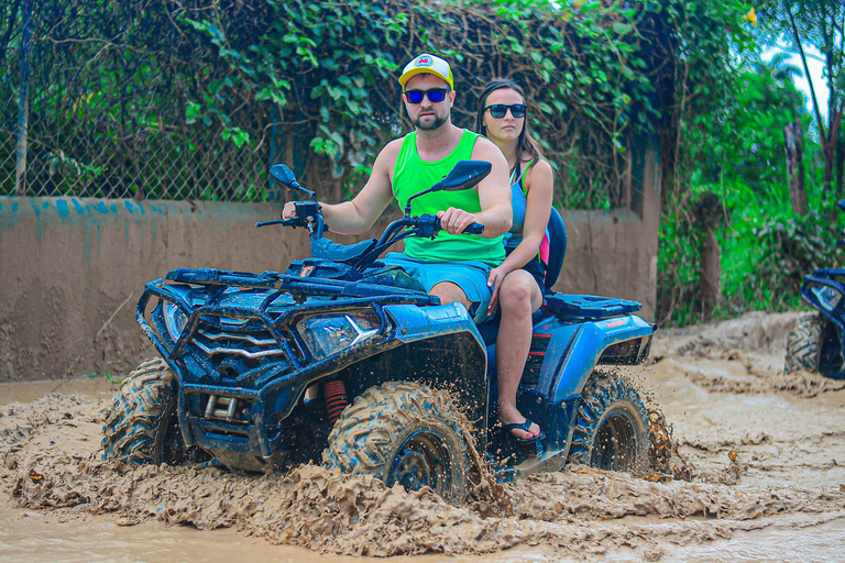 Punta Cana: tour en quad por Montaña Redonda con recogida