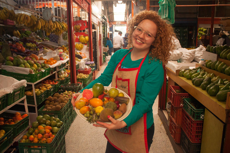 Bogotá: Recorrido de Frutas por el Mercado de Paloquemao