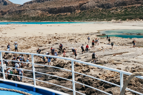 Depuis le port de Kissamos : croisière en bateau vers la lagune de Balos et GramvousaDepuis le port de Kissamos : croisière en bateau vers Balos et Gramvousa et déjeuner