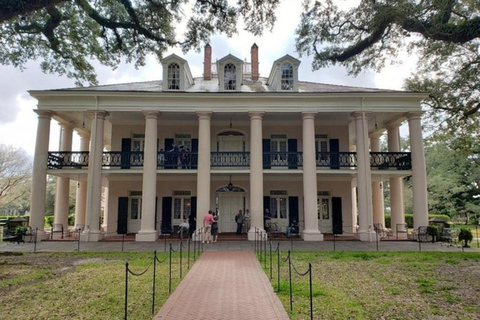 New Orleans: Oak Alley &amp; Laura Plantation Tour mit Transport