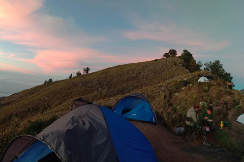 Mount Rinjani 2D 1N senaru Kraterrand