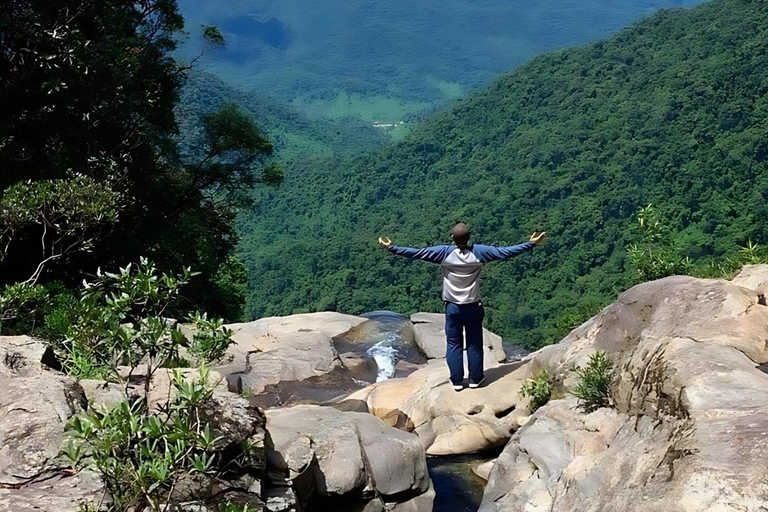 Excursión de un día al Parque Nacional de Bach Ma con servicio de recogida en Hue