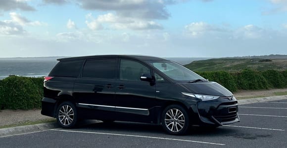 Melbourne: One-Way Private City Transfer from MEL Airport