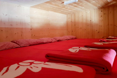 Munich: 3-days Zugspitze hike with hotel pickup