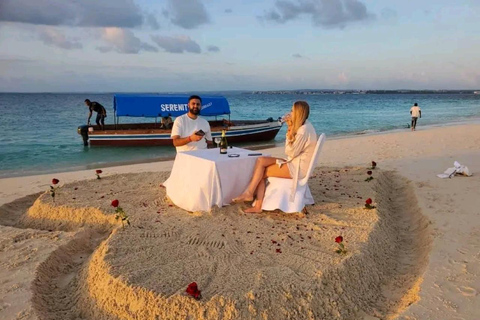 Zanzibar: Sunset Dinner on the SandbankZanzibar: Romantic Sunset on the Sandbank