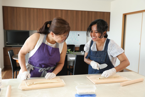 Nagoya: Make Handmade Udon Nagoya Style & Miso Tasting