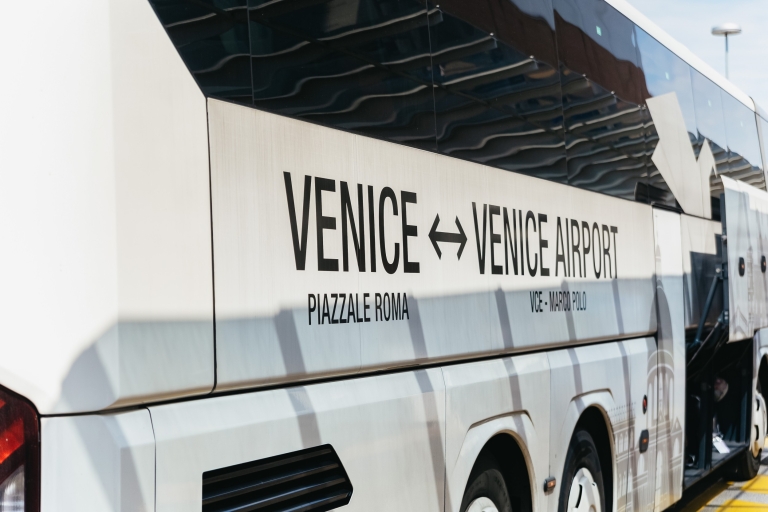 Expresbus: Marco Polo Airport van/naar centrum van VenetiëExpresbus tussen Marco Polo Airport & centrum: enkele reis