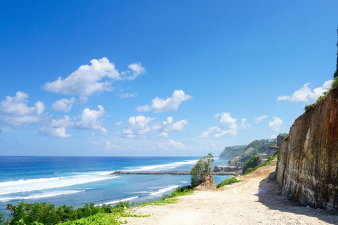 Bali: Turtle Island, Uluwatu Temple & Dinner Tour