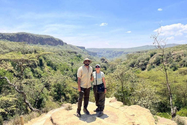Nairobi: Hell's Gate, Lake Naivasha, & Crescent Island Tour