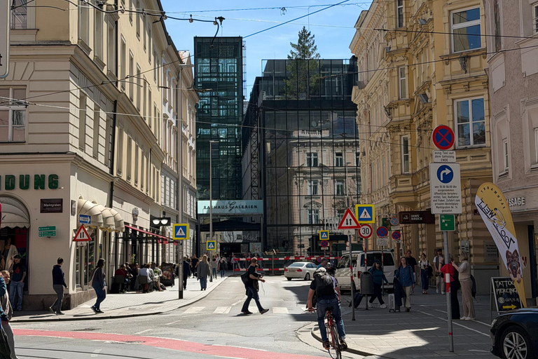 Innsbruck on Foot: Guided Tour with Susanne