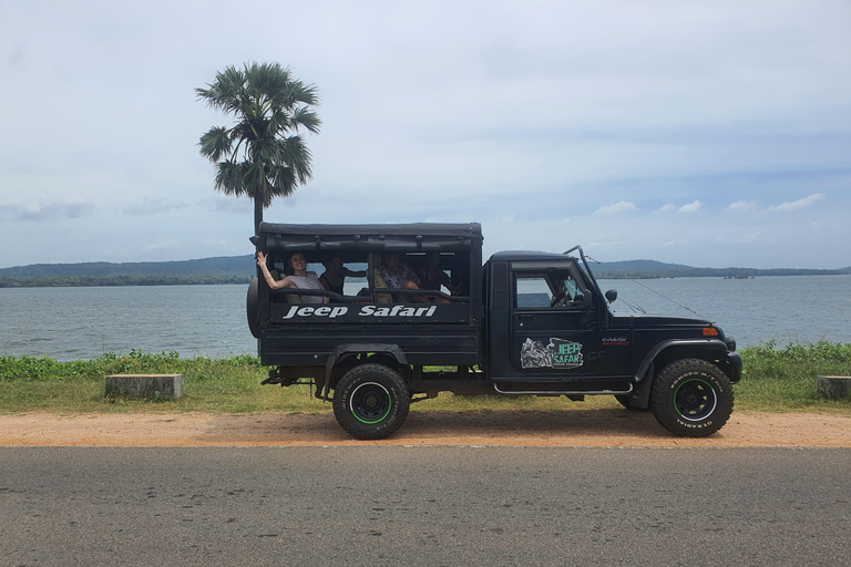 Prelievo dall&#039;aeroporto in jeep e rientro a Sigiriya