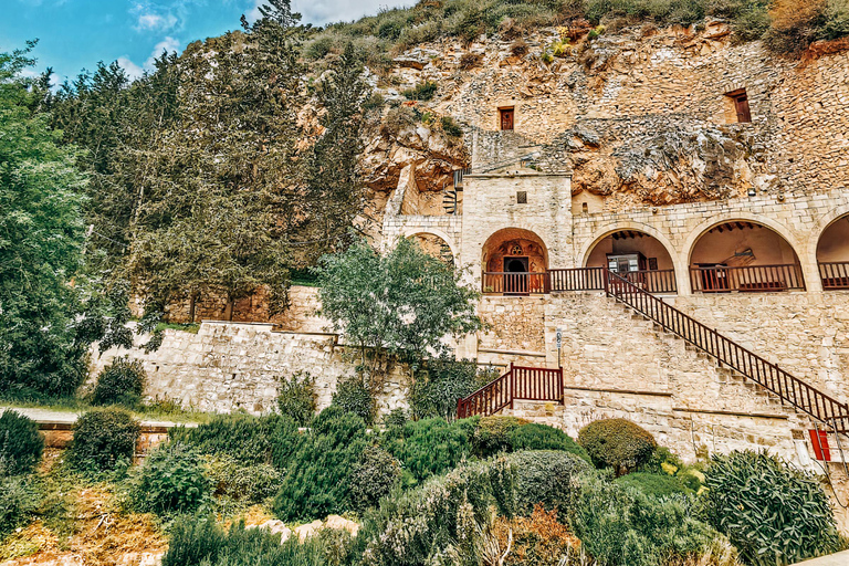 Paphos: Culture, Fresh Bread & Wine Experience
