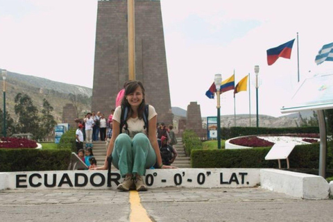 Quito: Mitad del Mundo, Teleférico y Virgen Del Panecillo