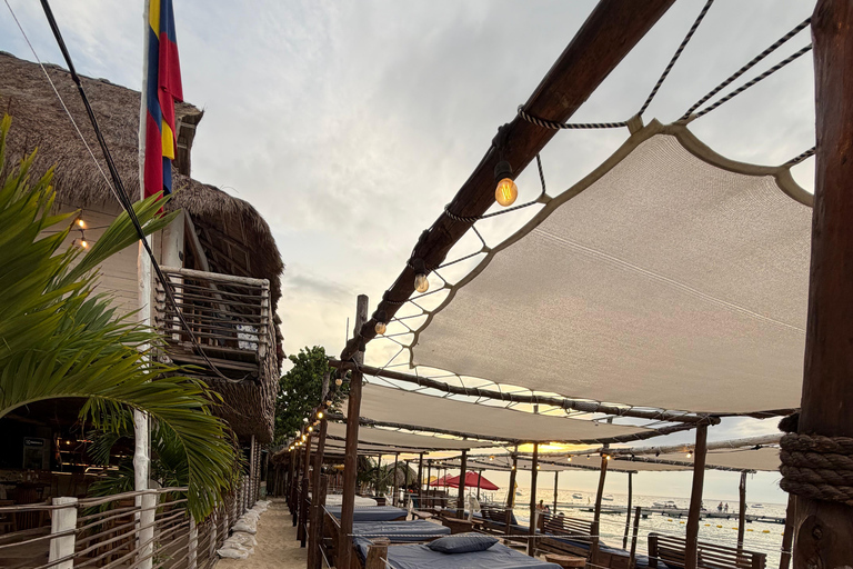 Private visit to Playa Blanca Barú with lunch included Visit Playa Blanca Baru Private with lunch included