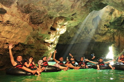 Yogyakarta: Tubagem na gruta de Pindul e tubagem no rio Oyo