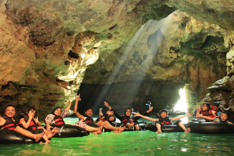 Yogyakarta: Jomblang-Höhle, Pindul-Höhle und Oyo River Tubing