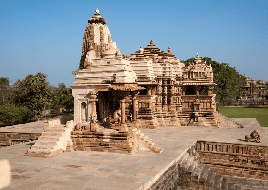 khajuraho guided tour