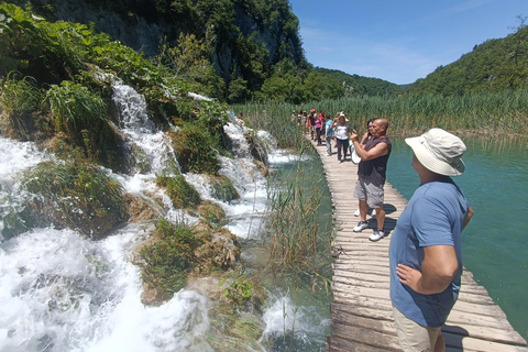 Zagreb: Plitvice Lakes & Rastoke Private Day Trip