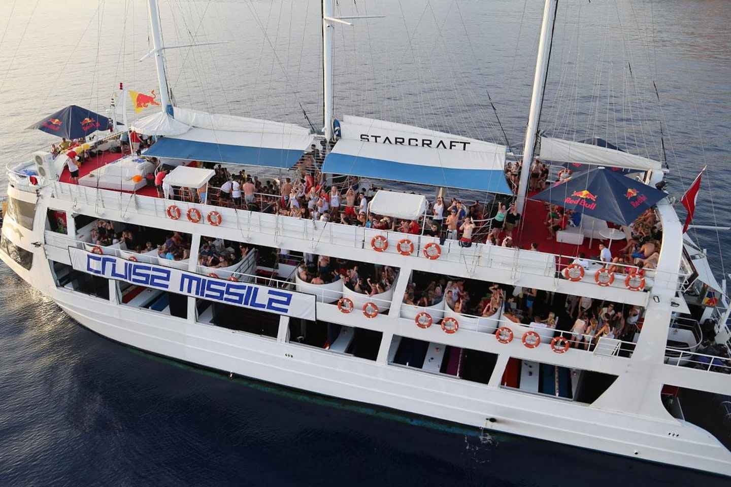 Alanya: All İn-Clusive Luxury Boat Tour With DJ and Party