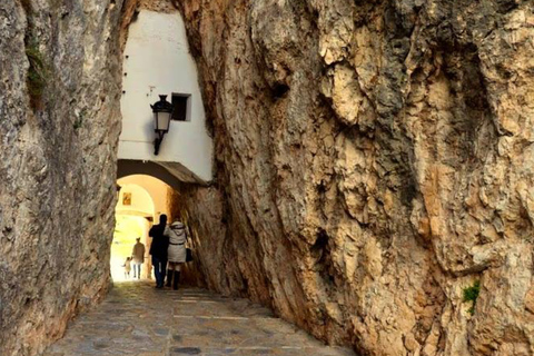 De Jávea à Guadalest et aux chutes d&#039;eau d&#039;AlgarPrise en charge depuis : Port de Jávea