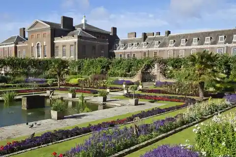 Taxi londonien 50+ Sights Tour & Kensington Palace Entry