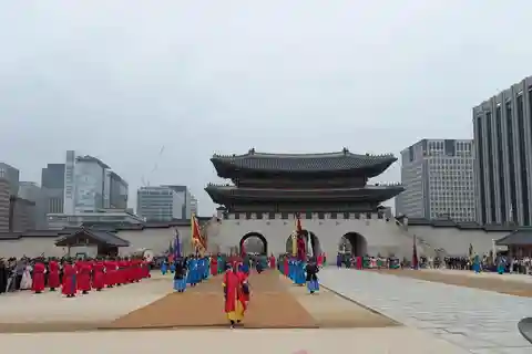 Gyeongbokgung-Bukchon-Gwangjang market-N Seoul Tower-Hongdae