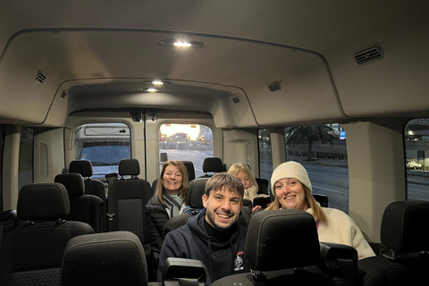 Halvdagsutflykt i liten grupp till Lake Louise och Moraine Lake