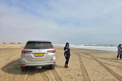 Walvis Bay: Sunset Sandwich Harbour Dune Bashing Tour