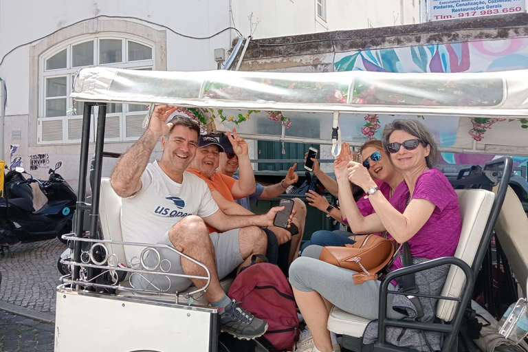 Lisbon: Private Tuk-Tuk Tour with Local Guide & Viewpoints Lisbon Highlights: Old Town & Belém Private + Pickup .