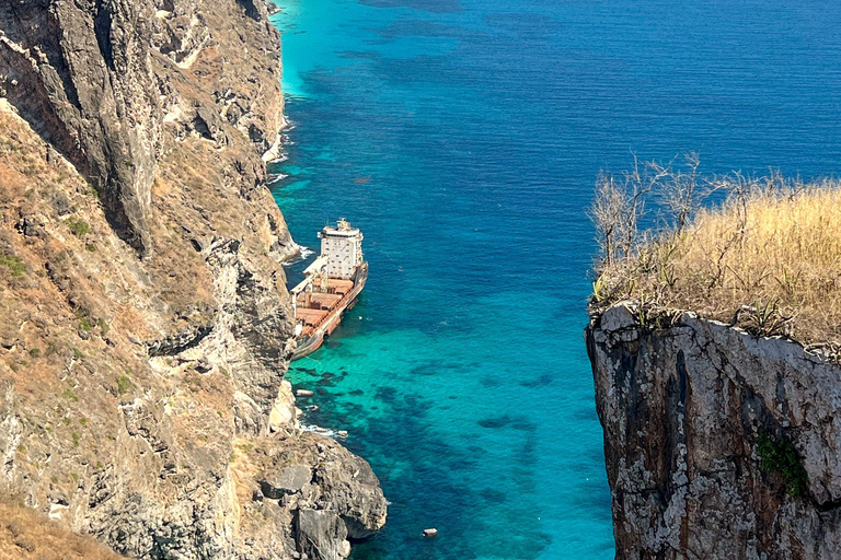 Sterrenlicht aan de kust: een avontuur met een terreinwagen en overnachting op Fazayah BeachSterrenlichtkusten: 4WD-avontuur met overnachting op Fazayah Beach