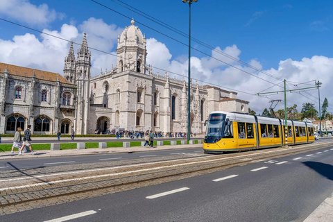 Lisbon: Belem Private Tuktuk Tour with Hotel Pickup