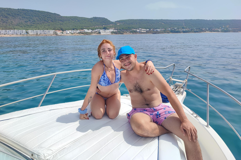 Private Boat Experience to Zahara and Trafalgar (6 hours) with Snorkeling and Appetizers Private Boat Experience to Zahara and Trafalgar (6 hours): Snorkeling and Aperitif