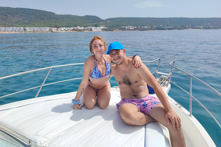 Private Boat Experience to Zahara and Trafalgar (6 hours) with Snorkeling and Appetizers Private Boat Experience to Zahara and Trafalgar (6 hours): Snorkeling and Aperitif
