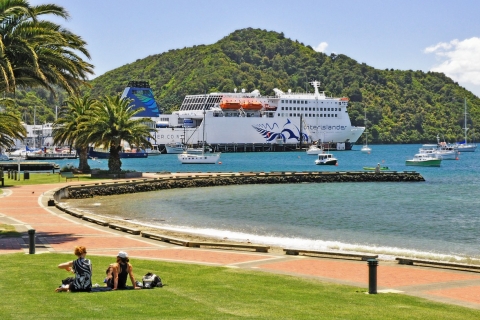 Wellington i Picton: Prom między wyspamiProm z Picton do Wellington
