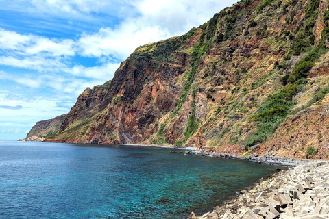 Madeira Southwest in 4h: R. Brava, P. do Sol &amp; Paúl do MarFrom Funchal: Madeira Southwest Coast Half-Day Private Trip