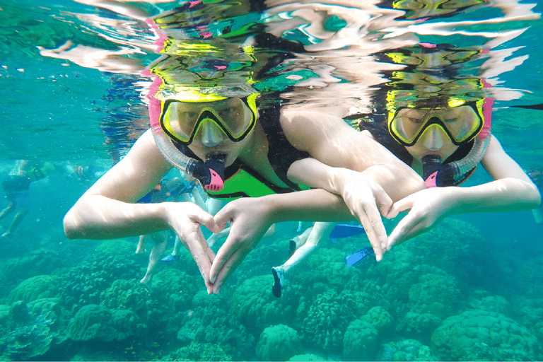 Krabi: Phi Phi and 4 Islands with Snorkeling by Speed Boat