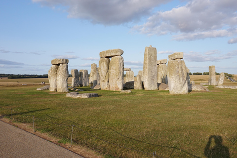 Stonehenge: Inner Circle Access Private VIP Tour